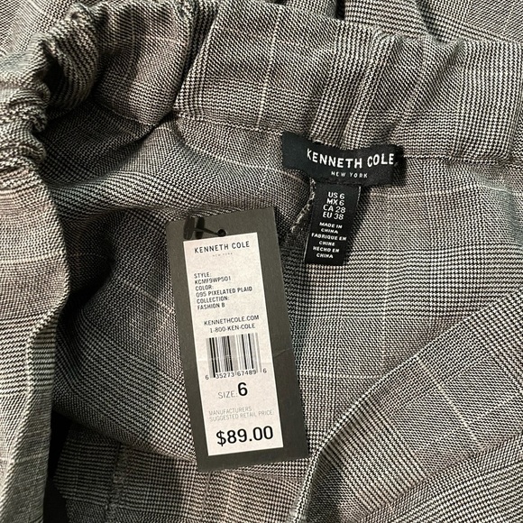 Kenneth Cole - Picture 2 of 2